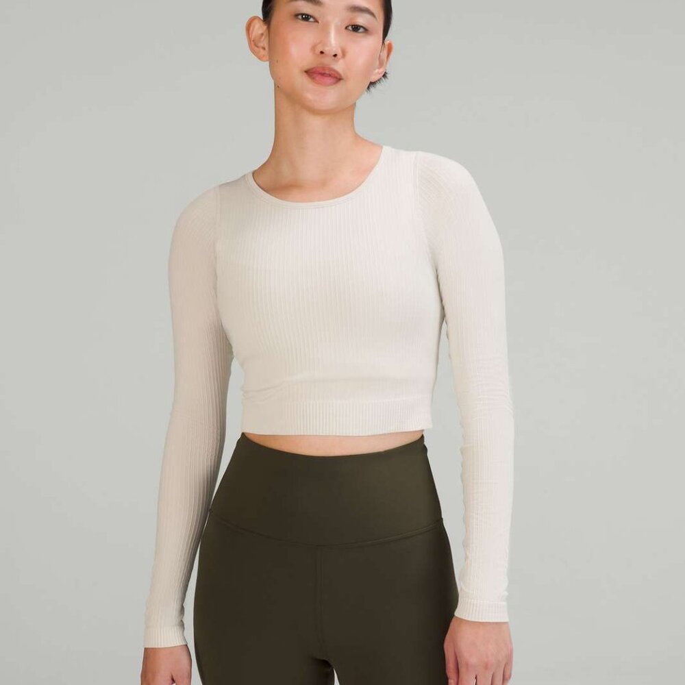 lululemon athletica Ebb to Street Long Sleeve
White Opal
